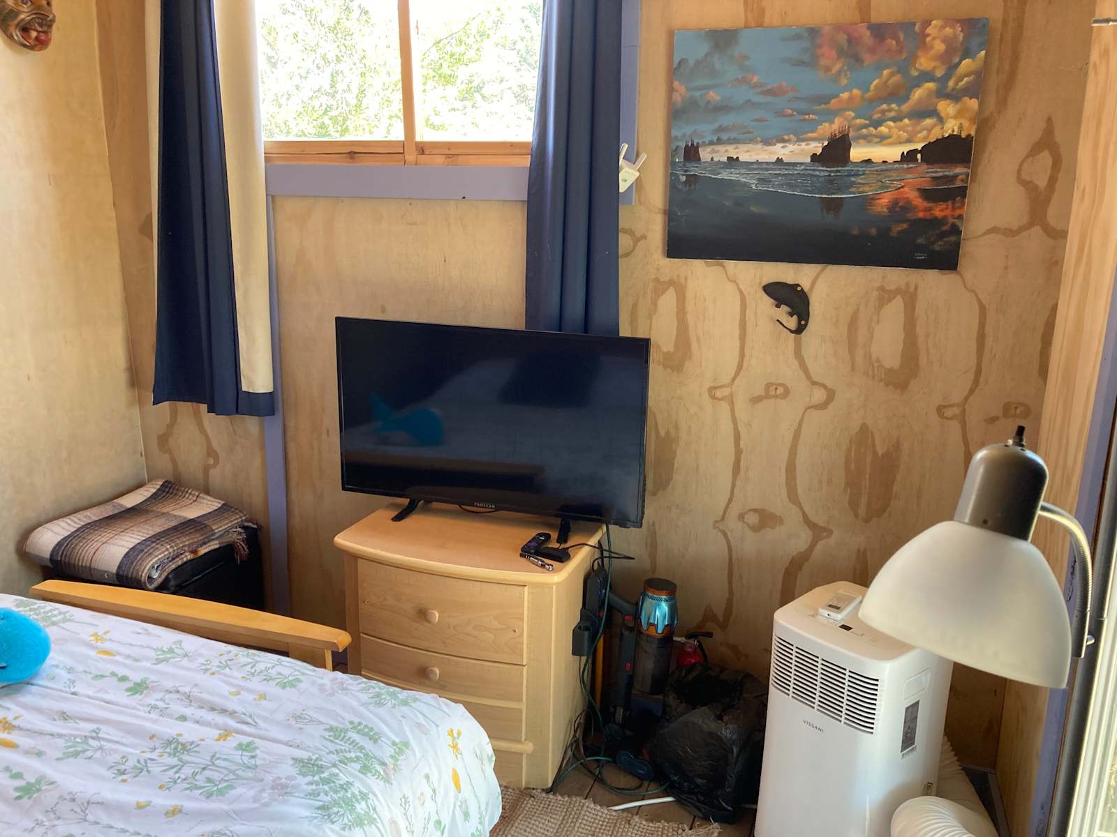 Dylan's Ranch at Whaleback Ridge - Calistoga, California - glamping.directory