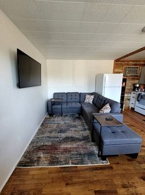 Beautiful Cottage Nestled Amidst Trees in Wellston, Michigan - Wellston, Michigan - glamping.directory