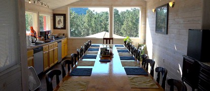 Exclusive Getaway with Jacuzzi Tub near Devils Tower, Wyoming - Devils Tower, Wyoming - glamping.directory