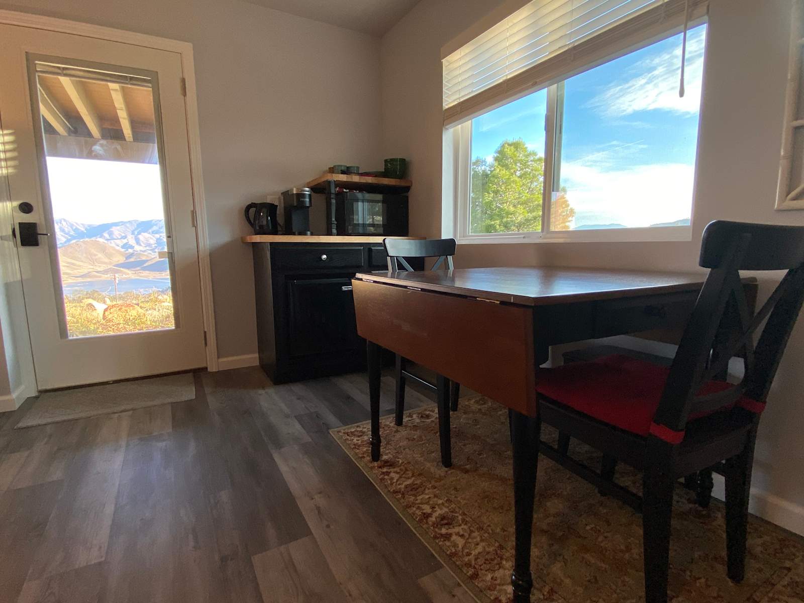 Split Mountain Retreat - Wofford Heights, California - glamping.directory