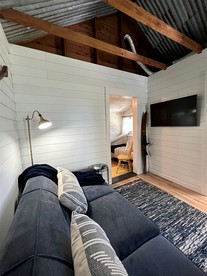 MAINE STAY LAKE HOUSE-LIMIT12 home in Sebago, Maine - Sebago, Maine - glamping.directory
