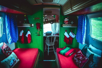 Friends-Inspired Vacation Getaway for Two near Fayetteville, Arkansas - Prairie Grove, Arkansas - glamping.directory