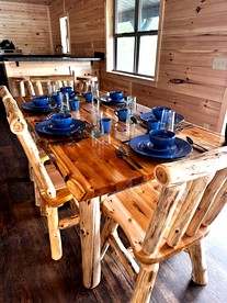 Charming Lakeside Cabin on Big Moose Lake with Breathtaking Views for a Memorable Getaway in New York - Eagle Bay, New York - glamping.directory