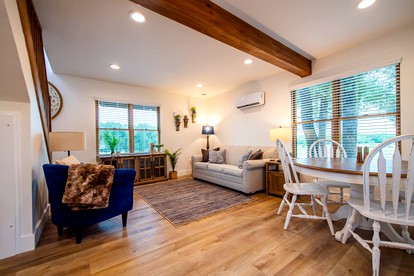 Glamping Cabin in Waco, Texas for Weekend Escapes to Nature - Elm Mott, Texas - glamping.directory