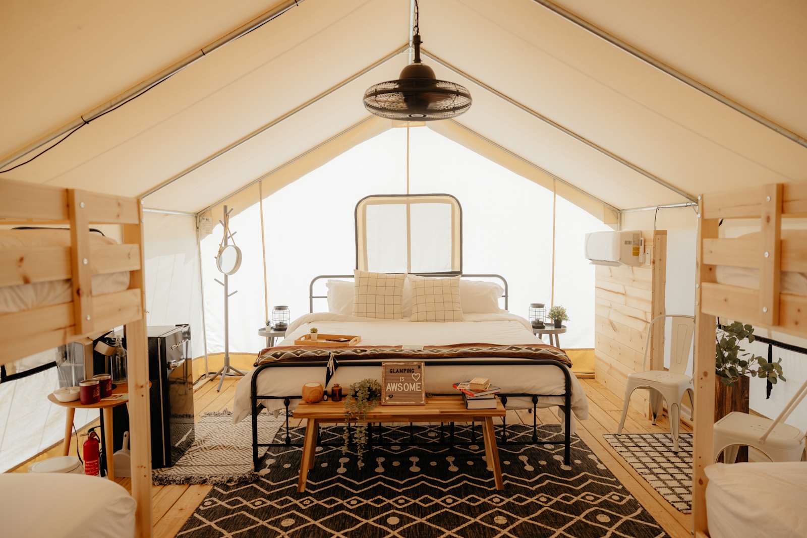 Timberline Glamping at Lake Guntersville - Guntersville, Alabama - glamping.directory