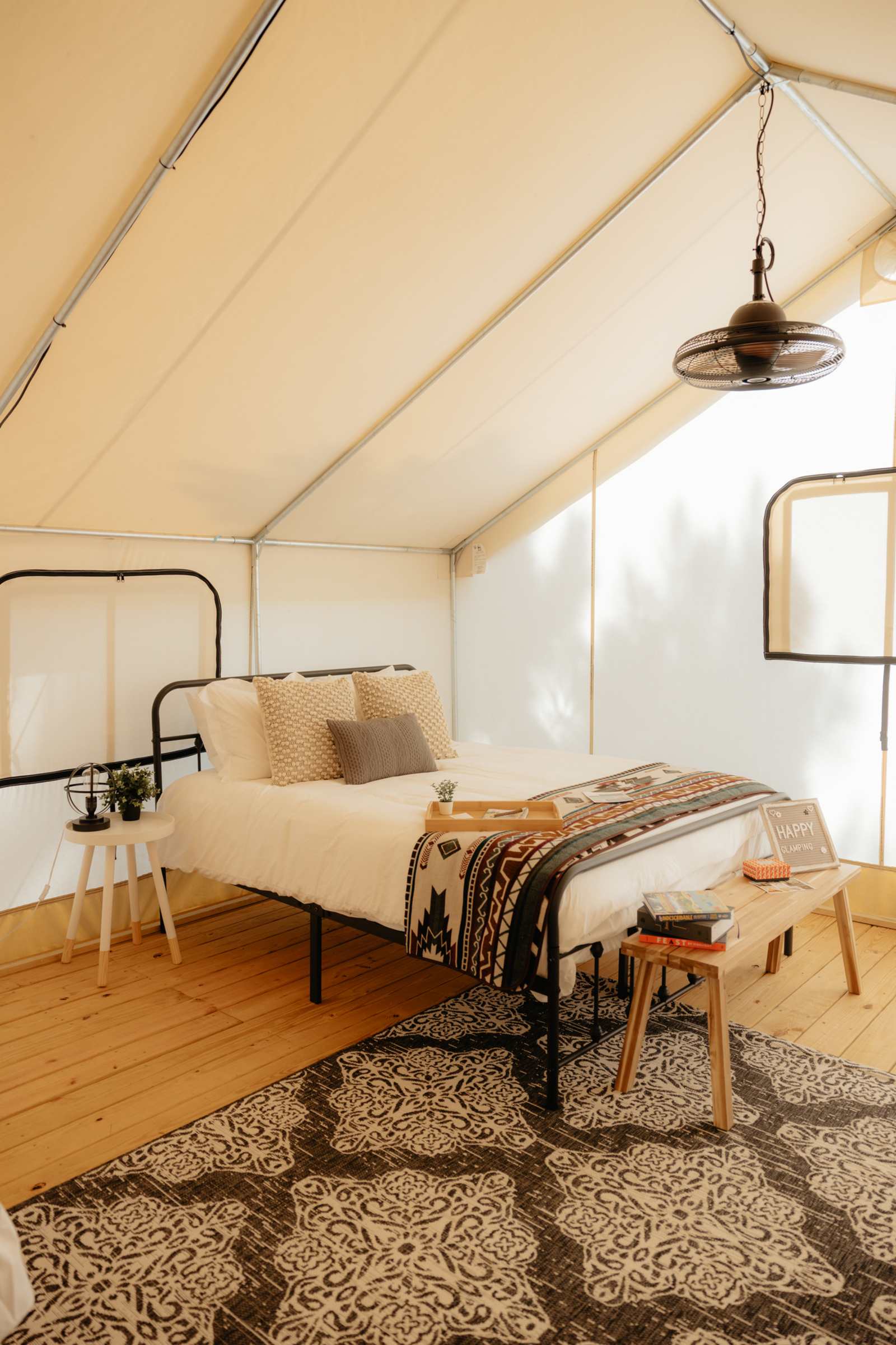 Timberline Glamping at Lake Guntersville - Guntersville, Alabama - glamping.directory