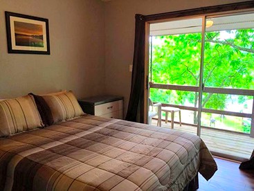 Lovely A-Frame Cabin Rental with Amazing Lake Views in Branson, Missouri - Branson, Missouri - glamping.directory