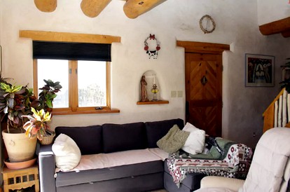Romantic Getaway with Private Hot Tub and Mountain Views near Taos, New Mexico - Arroyo Seco, New Mexico - glamping.directory