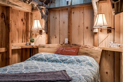 Pet Friendly Glamping in a Vintage Hay Wagon to Discover the Adirondacks - Brantingham, New York - glamping.directory