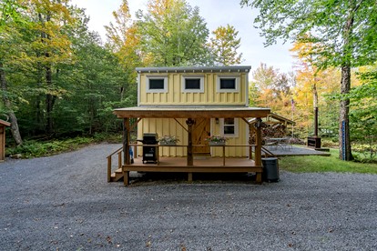 Pet Friendly Glamping in a Vintage Hay Wagon to Discover the Adirondacks - Brantingham, New York - glamping.directory