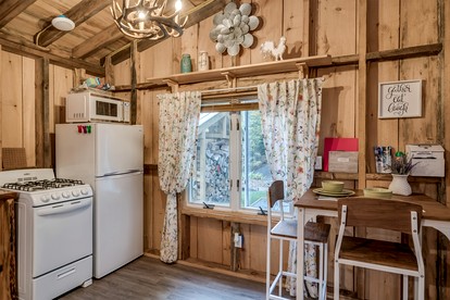 Pet Friendly Glamping in a Vintage Hay Wagon to Discover the Adirondacks - Brantingham, New York - glamping.directory