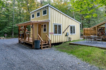 Pet Friendly Glamping in a Vintage Hay Wagon to Discover the Adirondacks - glamping.directory