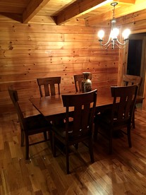 Deluxe Waynesville Cabin for an Amazing Family Vacation in North Carolina - Waynesville, North Carolina - glamping.directory