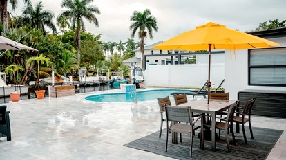 Waterfront Canal-View Vacation Home with Heated Pool & Outdoor Dining Near Fort Lauderdale Beach, Florida - Fort Lauderdale, Florida - glamping.directory
