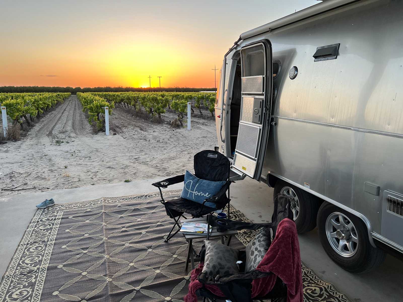 RandCher Vineyards - glamping.directory