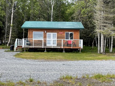Spacious Waterfront Cabin Rental on the Shores of Cook Inlet, Alaska - Kasilof, Alaska - glamping.directory