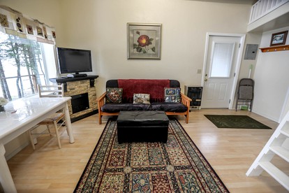 Spacious Waterfront Cabin Rental on the Shores of Cook Inlet, Alaska - Kasilof, Alaska - glamping.directory