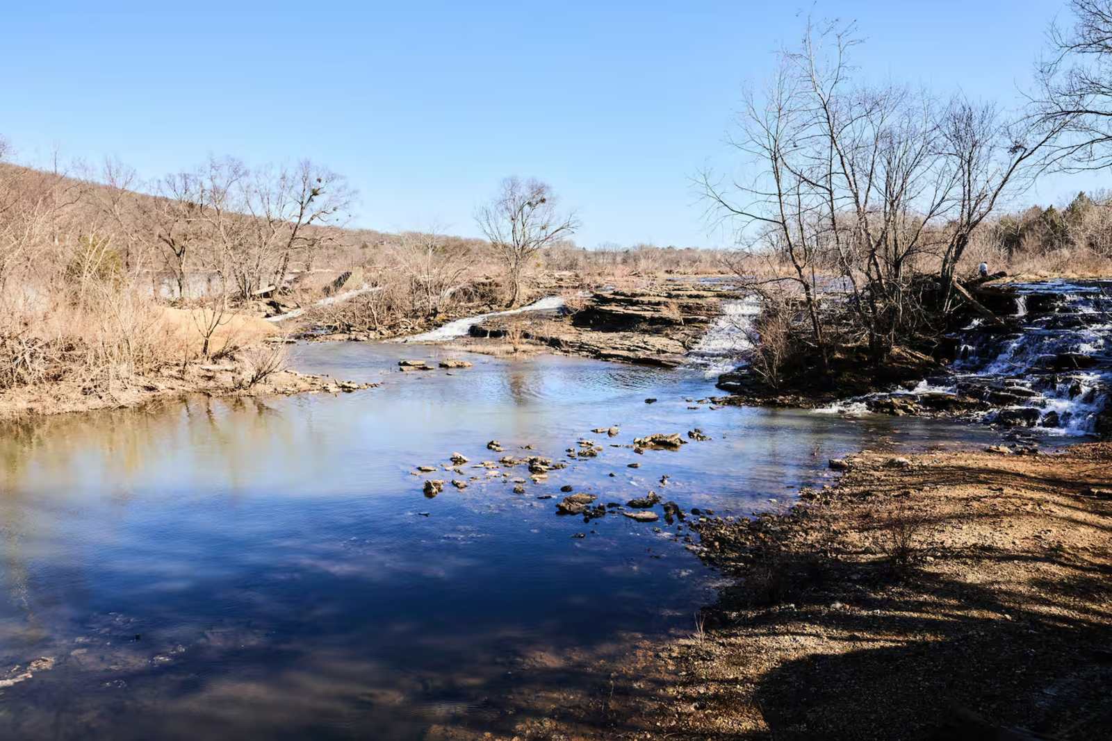 Lake Sequoyah RV Park - Fayetteville, Arkansas - glamping.directory