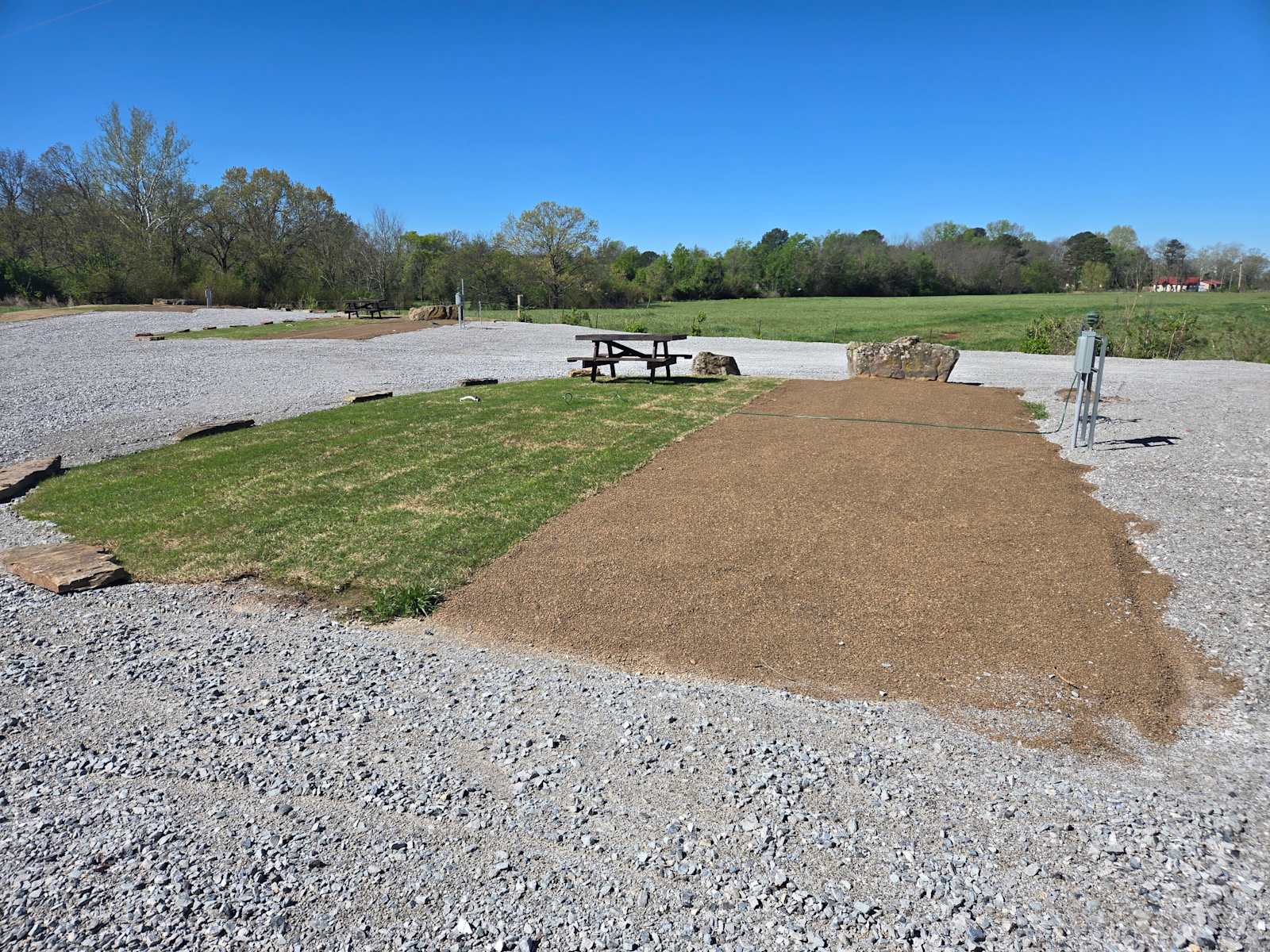 Lake Sequoyah RV Park - Fayetteville, Arkansas - glamping.directory