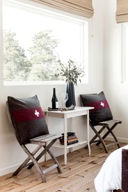 Luxurious Cozy Cottage for a Relaxing Escape in Round Top, Texas - Round Top, Texas - glamping.directory