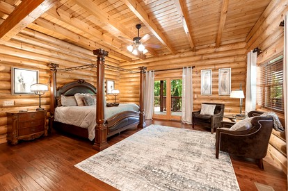 Unforgettable Family Vacations in this Stunning Rental with Indoor Pool in Sevierville, Tennessee - Sevierville, Tennessee - glamping.directory
