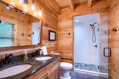 Hocking Hills Park Getaway for Family Adventures in Logan, Ohio - Logan, Ohio - glamping.directory
