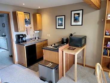 Lakefront Accommodation on Apostle Island on Lake Superior, Wisconsin - Bayfield, Wisconsin - glamping.directory