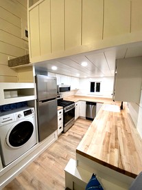 Charming Tiny Home with Scenic Views near River Activities in Tetonia, Idaho - Tetonia, Idaho - glamping.directory
