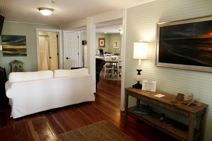 Beautiful Vacation Accommodation for an Island Getaway in Chatham County, Georgia - Tybee Island, Georgia - glamping.directory