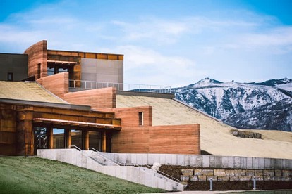 Spectacular Cabin with Incredible Panoramic Views in Sheridan, Wyoming - glamping.directory
