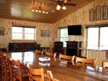 Splendid Accommodation Rental Perfect for a Family Getaway in Cape Vincent, New York - Cape Vincent, New York - glamping.directory