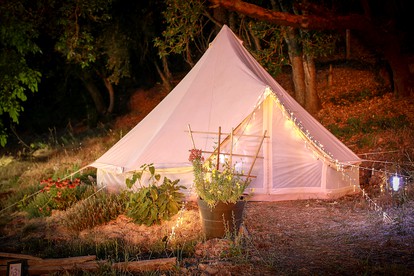 Luxurious Glamping Tent Rental in the Emerald Triangle for a Unique Vacation in California - Willow Creek, California - glamping.directory