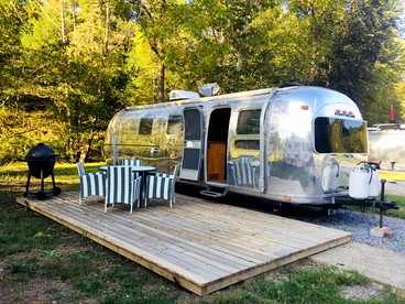 Classy Airstream Land Yacht Rental with Modern Amenities near Gatlinburg, Tennessee - glamping.directory