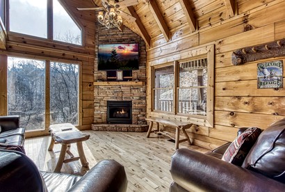 Rustic Elegance Meets Luxury in this Glamping Rental in Sevierville, Tennessee - Sevierville, Tennessee - glamping.directory