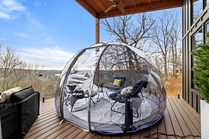 Luxurious Modern Mountain Retreat with Hot Tub & Stargazing Dome Near Berkeley Springs, Hedgesville WV - Hedgesville, West Virginia - glamping.directory