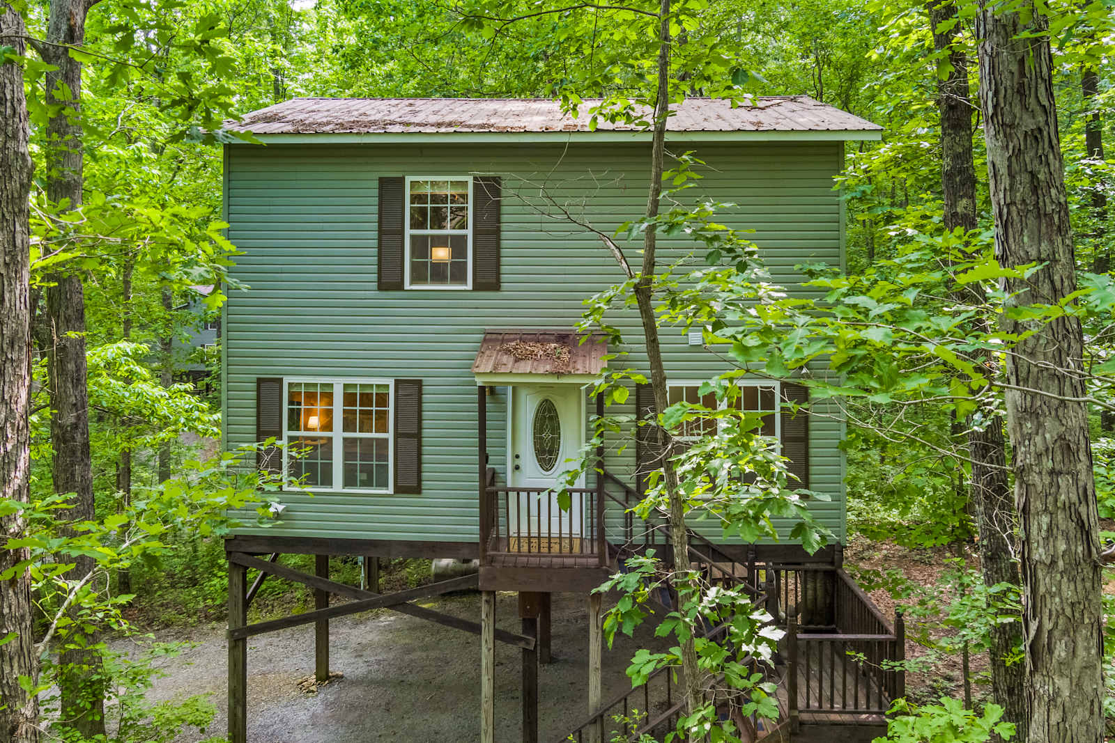 Haven of Hope - Fort Payne, Alabama - glamping.directory