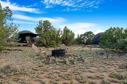 Romantic Stargazing Dome Glamping Retreat near Grand Canyon South Rim Arizona - Williams, Arizona - glamping.directory