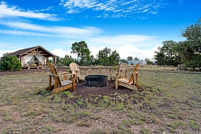 Romantic Stargazing Dome Glamping Retreat near Grand Canyon South Rim Arizona - Williams, Arizona - glamping.directory