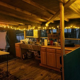 Radiant Forest Vacation Rental Haven Near Piney River, Tennessee - Grandview, Tennessee - glamping.directory