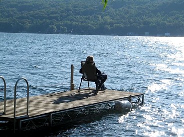 Charmingly Furnished Suite Rental on Keuka Lake in Penn Yan, New York - Penn Yan, New York - glamping.directory