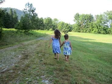Secluded Cozy Lodge in the Battenkill Valley, Upstate New York - Cambridge, New York - glamping.directory