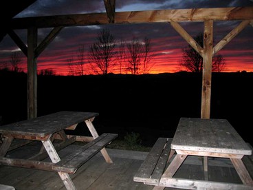 Secluded Cozy Lodge in the Battenkill Valley, Upstate New York - Cambridge, New York - glamping.directory