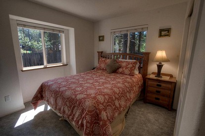 Lake Tahoe Serenity: Nice Cabin with Hot Tub for Your Family Retreat - South Lake Tahoe, California - glamping.directory