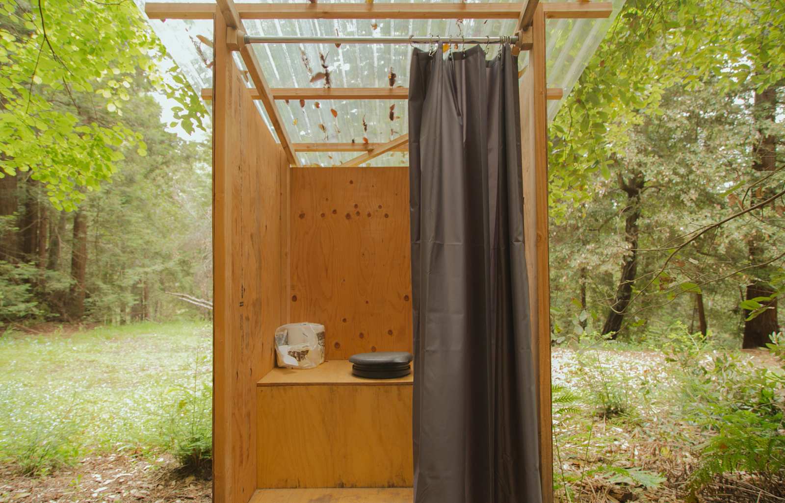 Redwood Paradise - Santa Cruz, California - glamping.directory