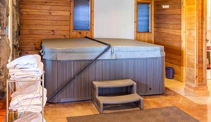 Romantic Getaway with Shared Finnish Sauna near Bridger Canyon, Montana - Bozeman, Montana - glamping.directory