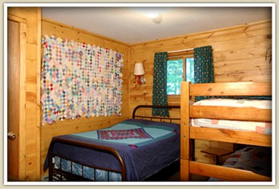 Four-Season Family Rental Hidden by Squaw Lake in the Northwoods of Wisconsin - Lac du Flambeau, Wisconsin - glamping.directory
