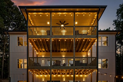 Breathtaking Group Cabin with Hot-Tub, Deck, BBQ and Views in Georgia - glamping.directory