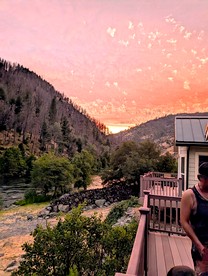 Elegant Cottage Rental on Banks of Trinity River, California - Big Flat, California - glamping.directory