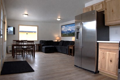 Cozy Family Cabin with Mountain Views & Resort Comfort near Resurrection Bay, Seward Alaska - glamping.directory