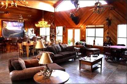 Spacious Vacation Rental with Stunning Views near Woodville, Mississippi - Woodville, Mississippi - glamping.directory